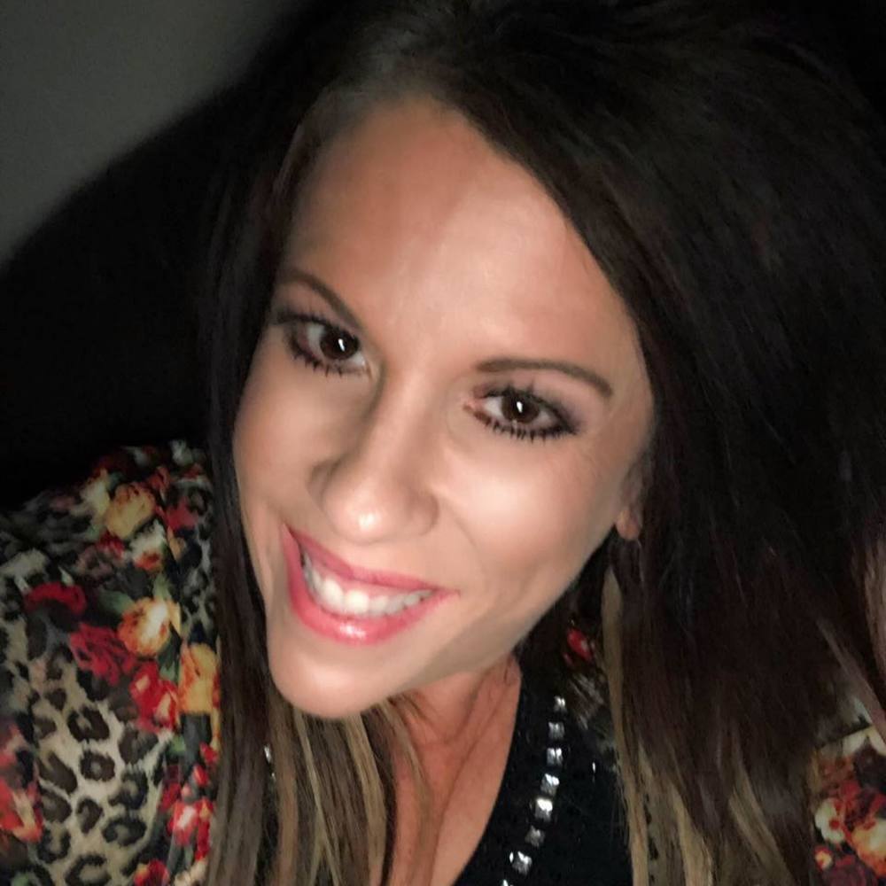 Meet your Posher, Kara